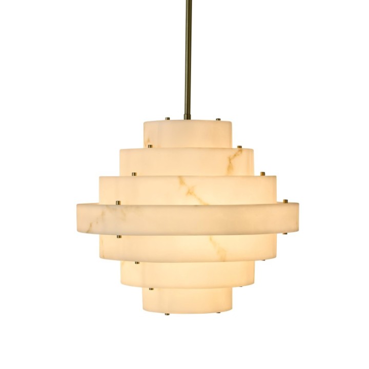 Sara Chandelier