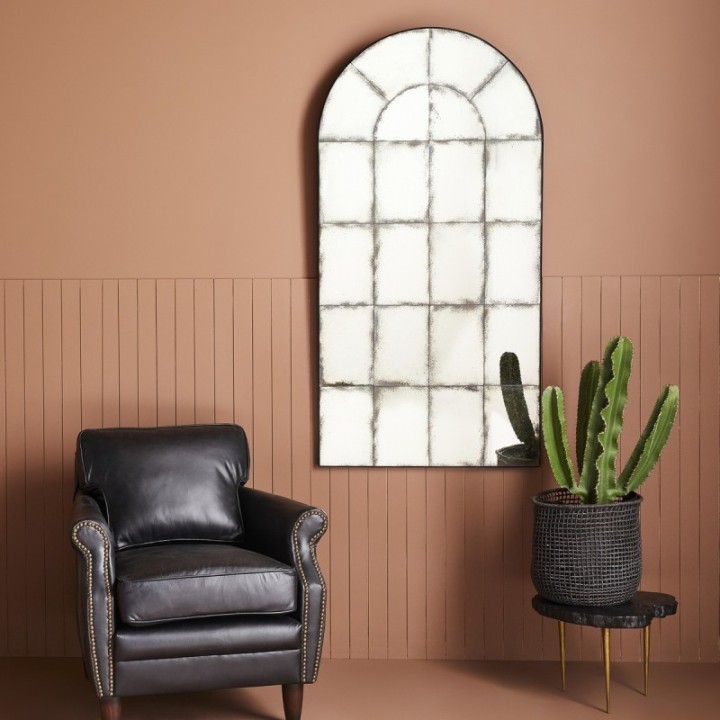 Manoir Mirror