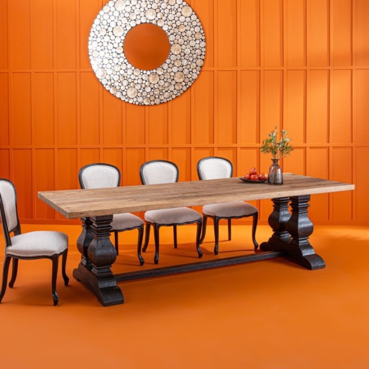 Magistrale rectangular table in solid old pine