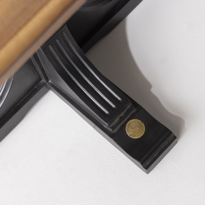 Montmartre Table