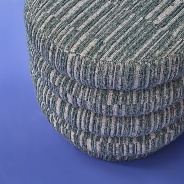 Bibendum green swivel table pouf