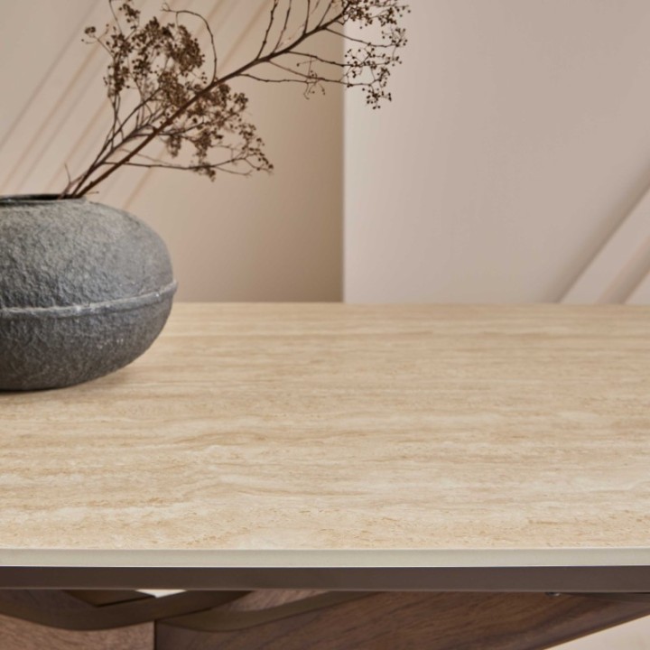 Tivoli ceramic table with extension leaves