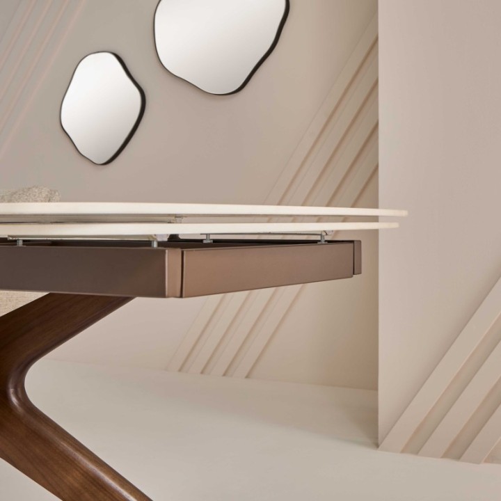 Tivoli ceramic table with extension leaves