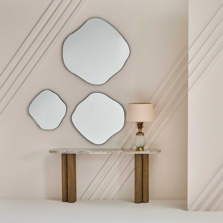 Large Cloud Mirror