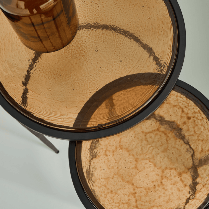 Igloo nesting side tables