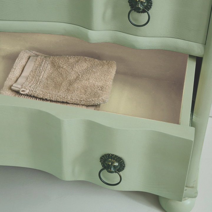 Green Edmonde Chest of Drawers