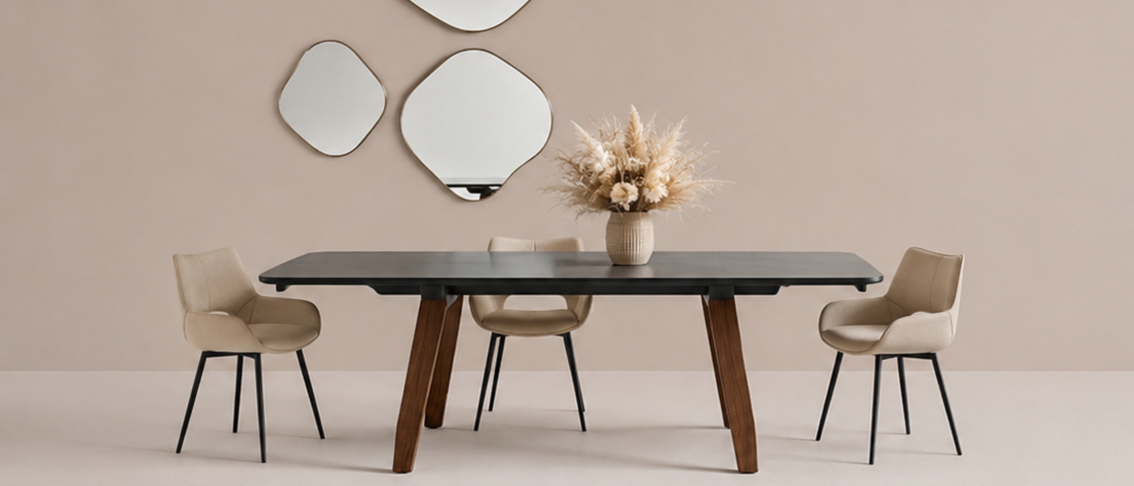 Pièce de mobilier Signature installée dans un intérieur